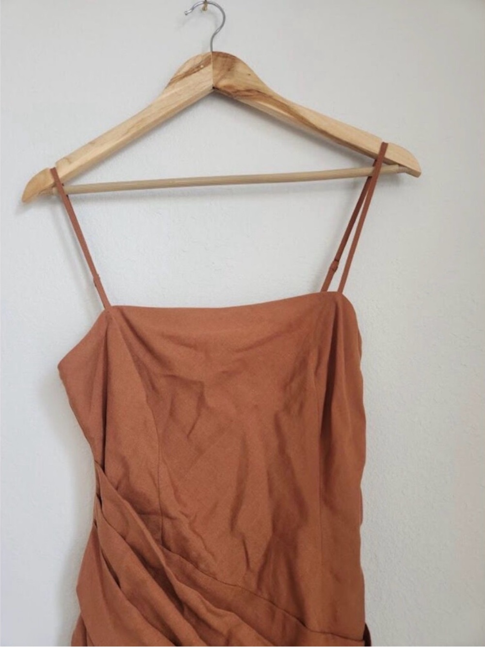 ASTR Isadora Pleated Rust-Brown Spaghetti Strap Mini Dress - Picture 4 of 6